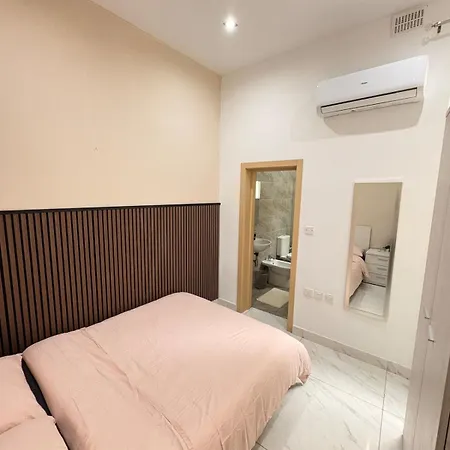 Апартаменты Paceville For Groups! Сент Джулианс