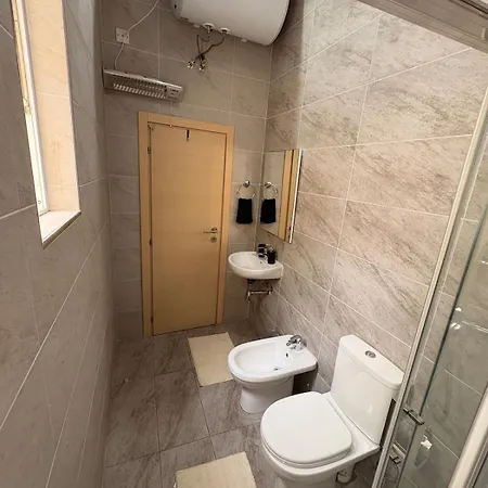 Апартаменты Paceville For Groups! *