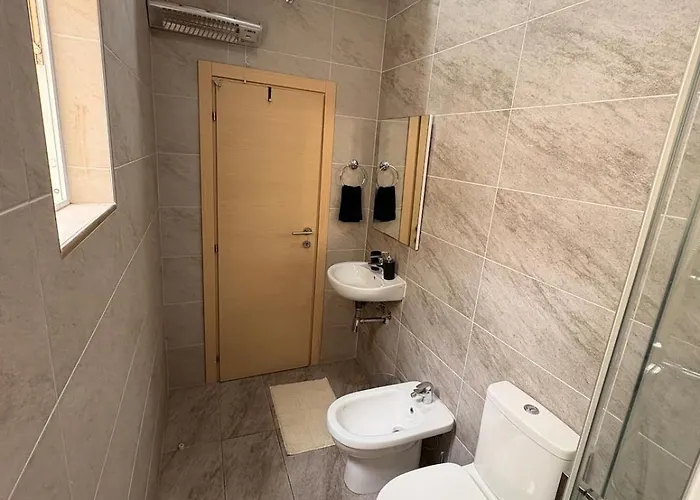 公寓 Paceville For Groups! *